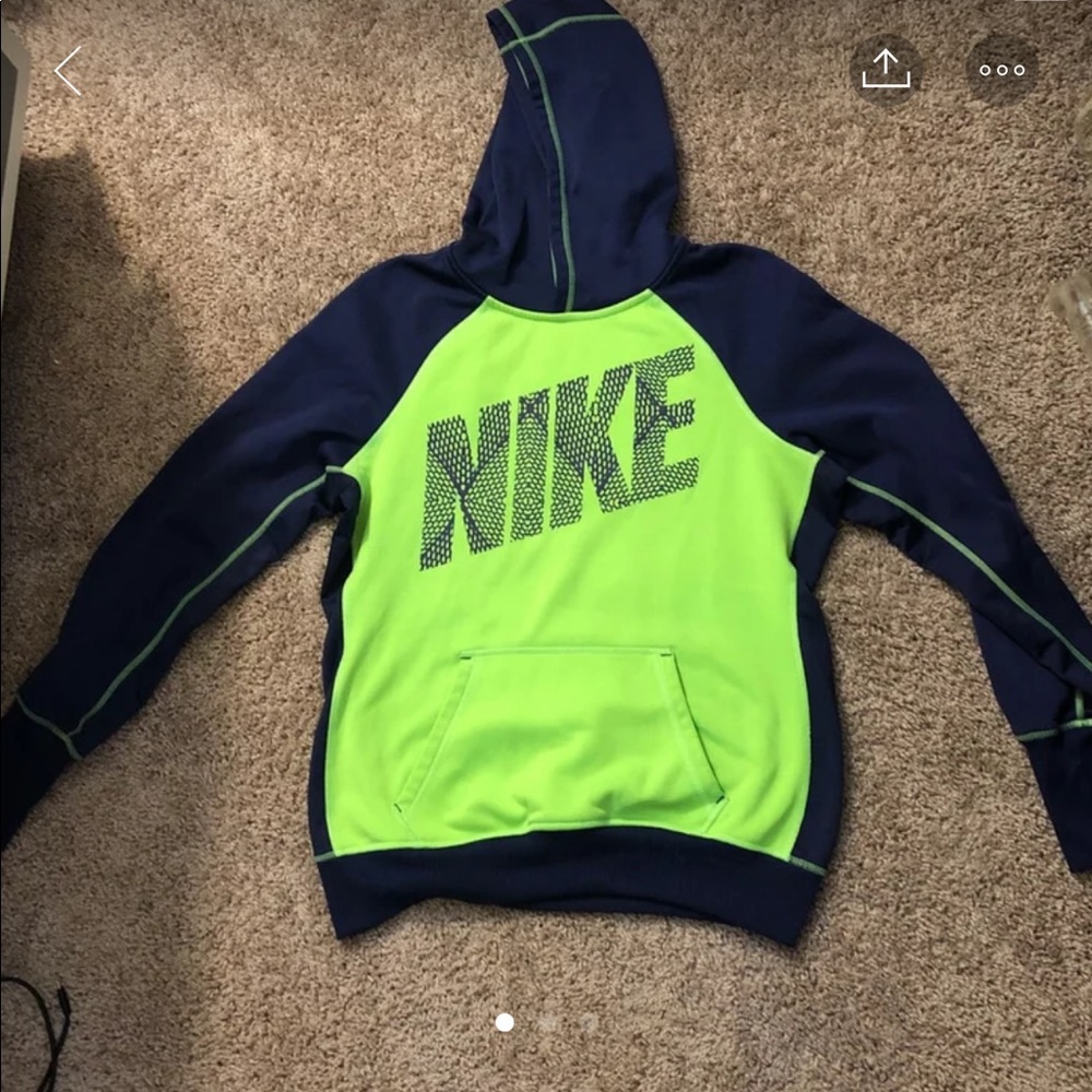 Nike sweatshirt